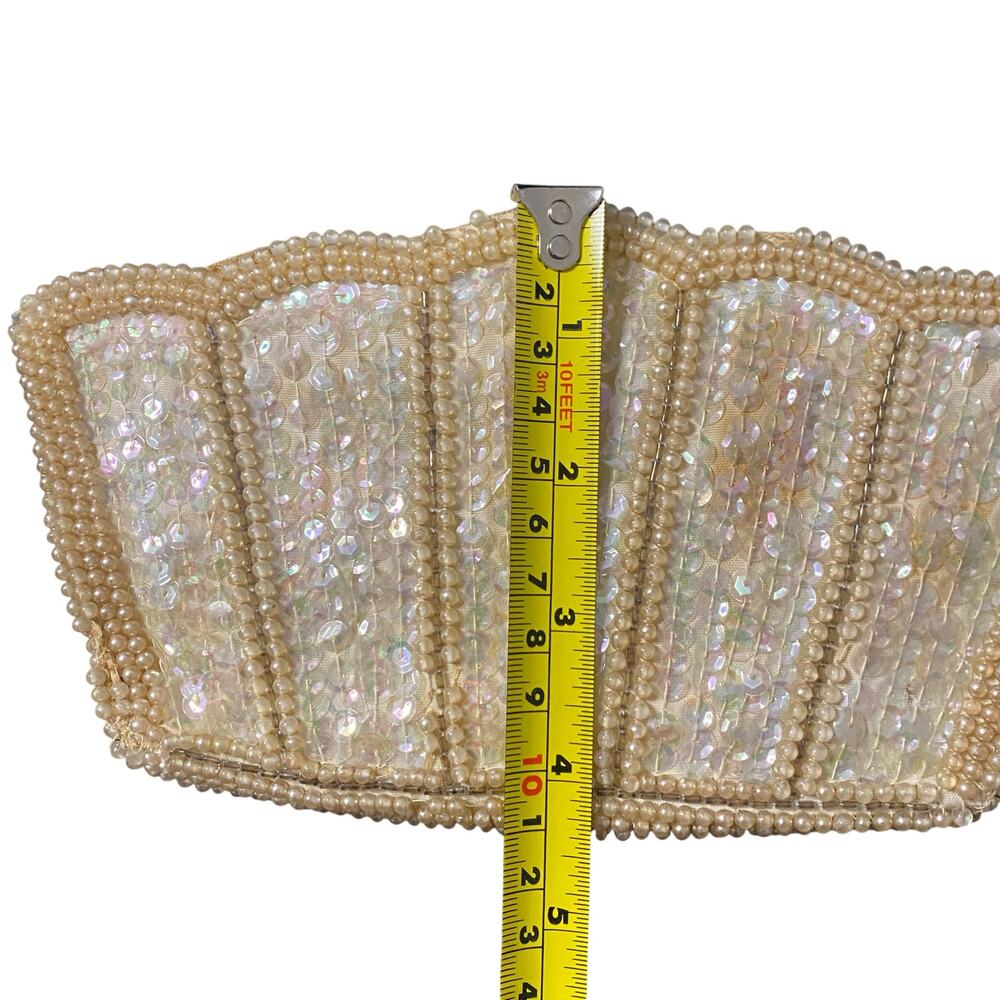 Vintage 1950s Handmade Beaded Cream Sequin and Faux Pearls Coin Purse - Picture 8 of 16